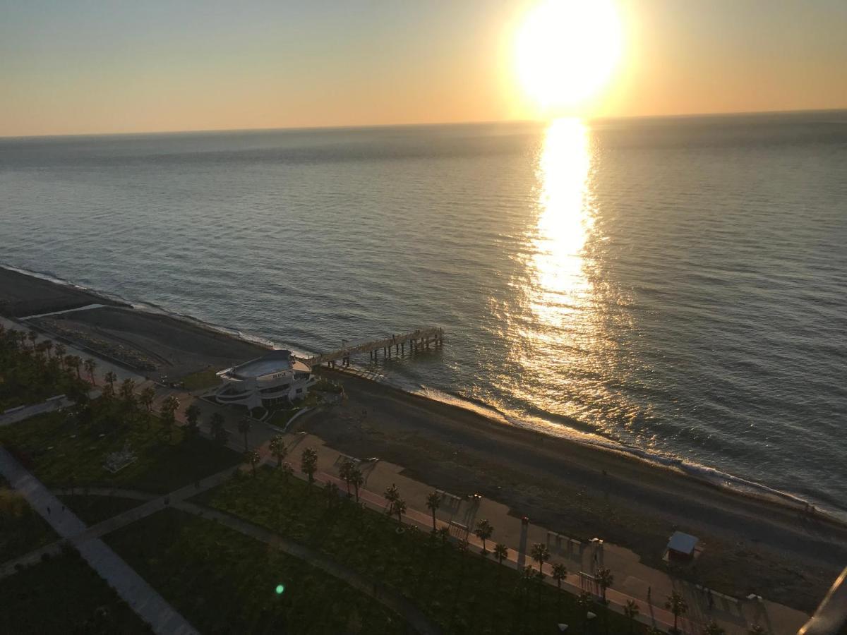 ORBI Beach Garden Batumi Exterior foto