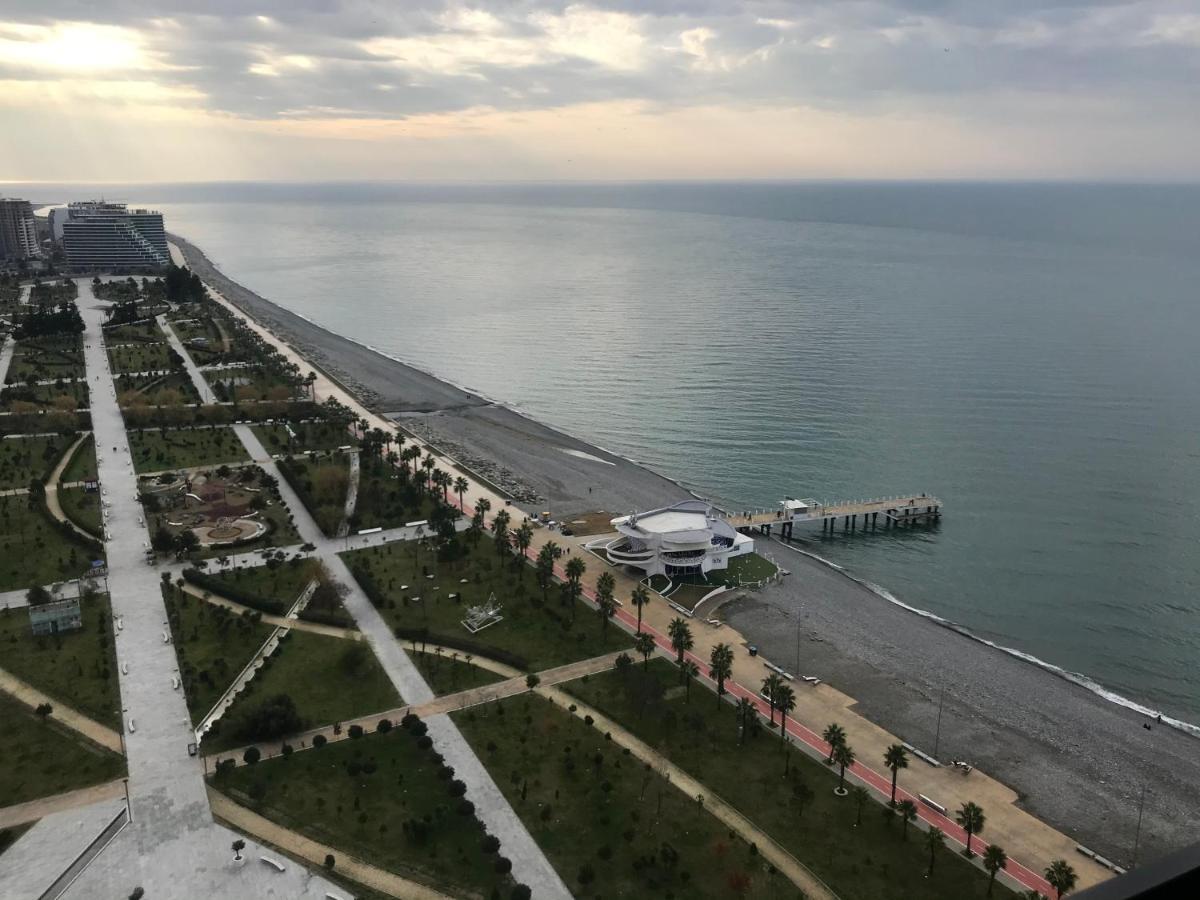 ORBI Beach Garden Batumi Exterior foto
