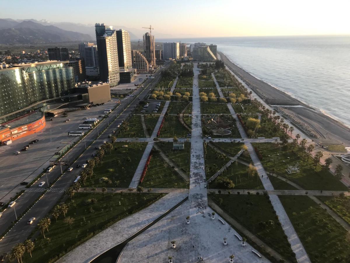 ORBI Beach Garden Batumi Exterior foto